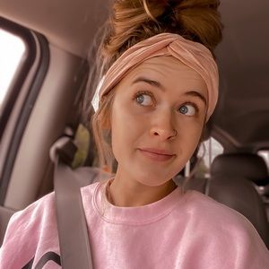 Meet your Posher, Lexi